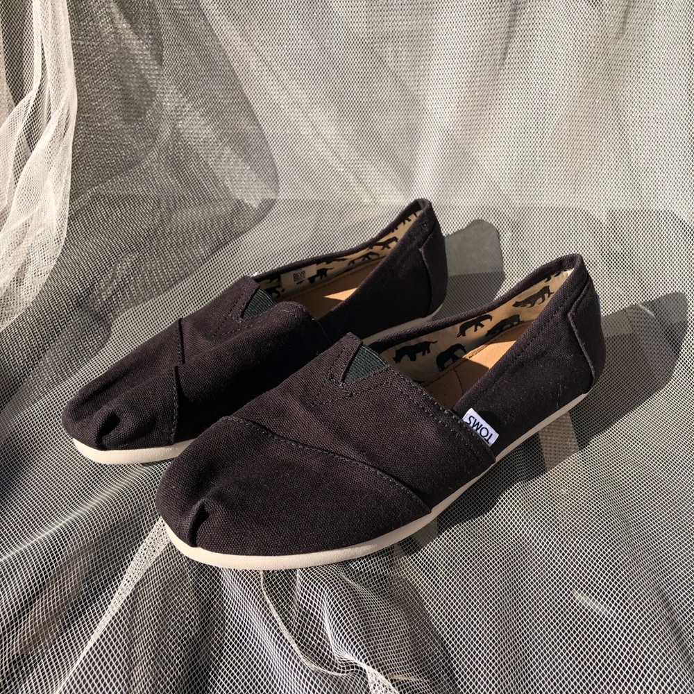 Toms Canvas Classic Shoes